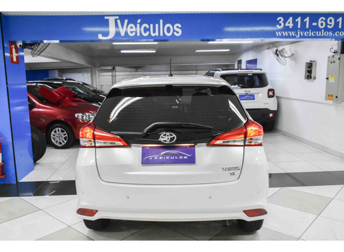 Toyota Yaris 1.5 16V FLEX XL PLUS CONNECT MULTIDRIVE