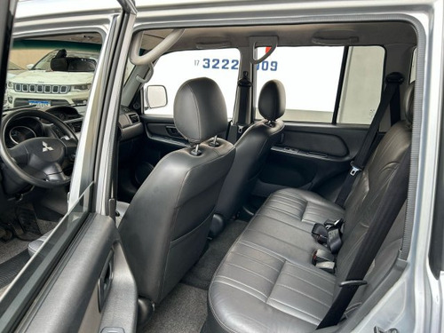 Mitsubishi Pajero TR4 Pajero TR4 2.0 4X2 16V 140CV FLEX 4P AUTOMÁTICO