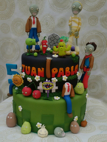 Torta Falsa Plantas Vs Zombies En Porcelana Fria