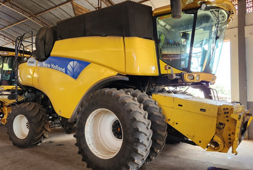 Colheitadeira New Holland Cr 9060 Ano 2011