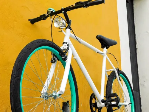 Bicicleta urbana mujer 2025 ligera