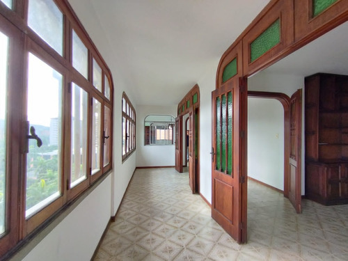 Apartamento En Res. Pama B Cod. India-1668