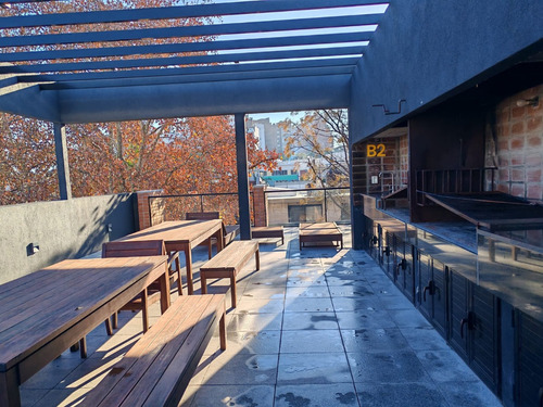 Monoambiente En Alquiler En Punta Carretas Frente Al Shopping Con Terraza Y Amenities