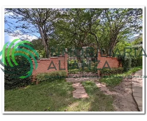 Finca En Venta En Guatiguara. Cod V61076