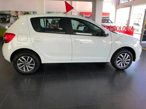 Imagen 5 de 25 de Renault Sandero Intense 1.6 16v - Stock Disponible (juan)