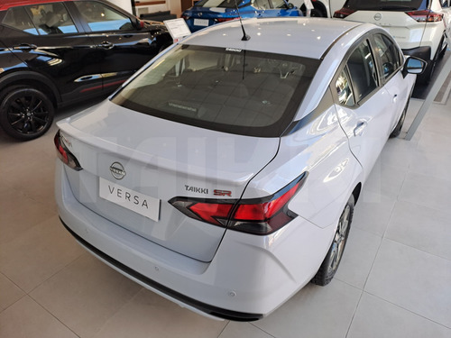 Nissan Versa 1.6 Sr Cvt