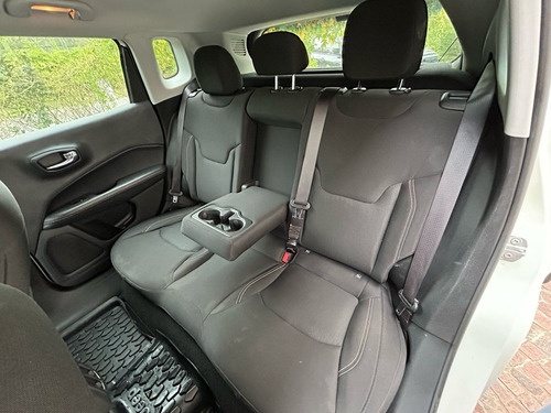 Jeep Compass 2.4 Sport Automática 1630 mm