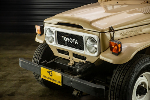Imagem 7 de 15 de 1988 Toyota Bandeirante