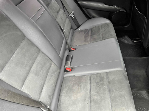 Imagen 11 de 12 de Mercedes-benz Clase C 2013 1.8 C200 City Edition B.eff A/t