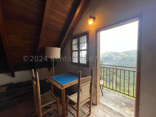 Excelente Casa En Venta En La Colonia Tovar Con 2200 De Terreno Excelente Ubicación Tanque De Agua Excelente Altura Nela 24-18402