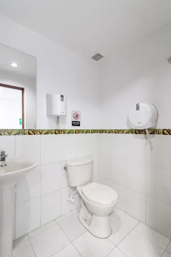 Casa En Venta En San Patricio. Cod V8698