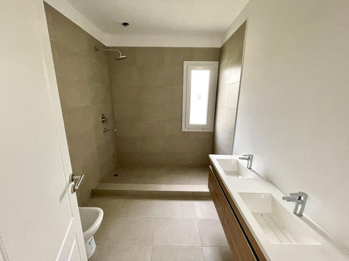 Venta Casa Haras Santa Maria Los Molinos 4 Amb