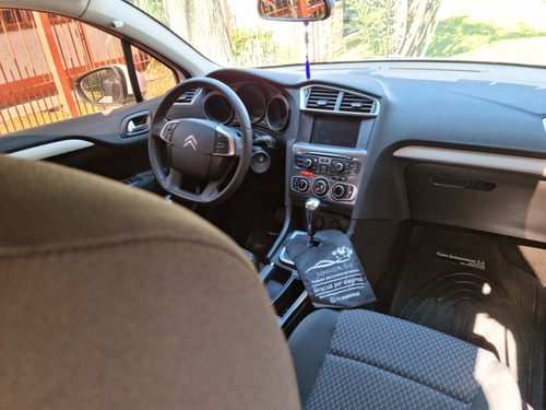Imagen 7 de 7 de Citroën C4 Lounge 2015 1.6 Tendance At6 Thp 163cv