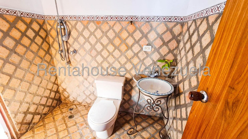 Casa En Venta En El Cafetal Calle Cerrada Casas En Caracas Angela Tochon