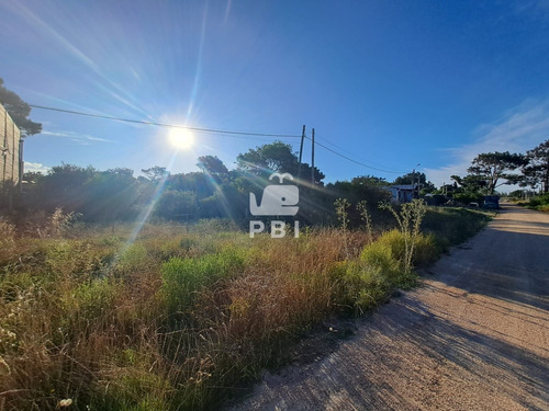 Terreno Balneario Buenos Aires - Ref : Pbi13118