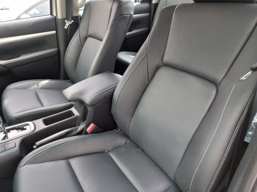 Imagen 7 de 15 de Toyota Hilux Srx 4x4 At