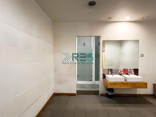 Local Comercial En Arriendo En Las Condes