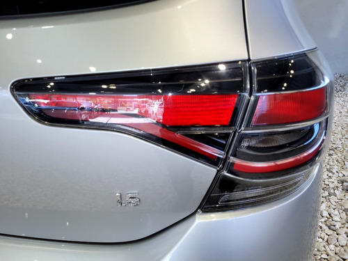 Imagen 8 de 18 de Renault Sandero Life Full 1.6n | 2022
