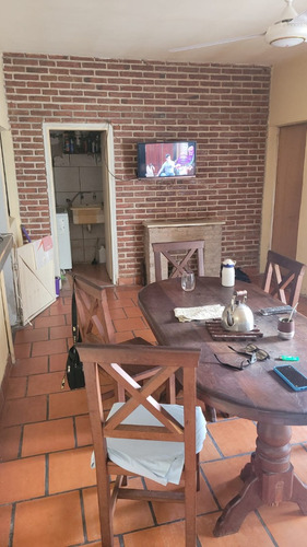 Casa Al Frente En Barranuitas