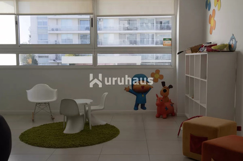 Apartamento A La Venta 3 Dormitorios Y 2 Cocheras - Punta Del Este