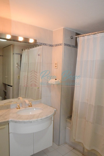 Apartamento En Brava, 1 Dormitorios *- Ref: 1726
