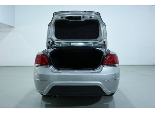 Fiat Linea 1.8 ESSENCE 16V FLEX 4P AUTOMATIZADO