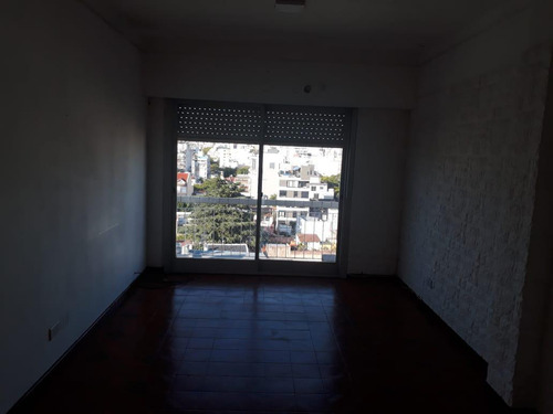 Departamento En Venta - 2 Dormitorios 1 Baño - Cochera - 58mts2 - Villa Urquiza