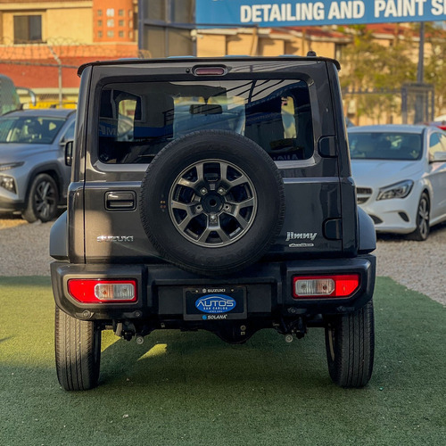 Suzuki Jimny 1.5 Glx At 5P