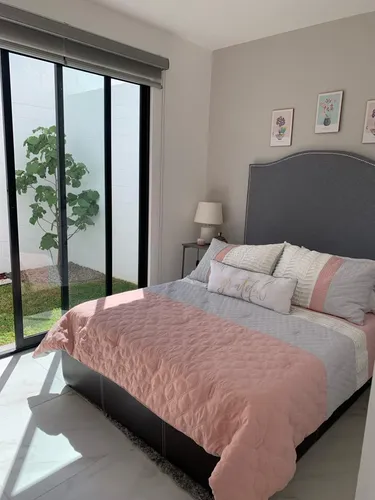Venta De Casas Entre El Refugio Y Zibatá, 3 Recamaras, Alberca, Equiada.