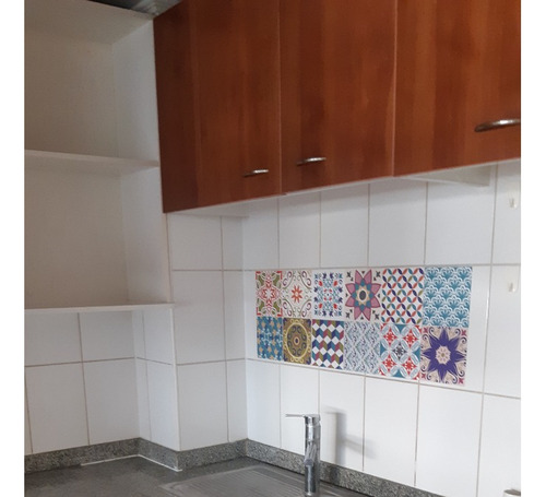 Impecable, Excelente Ubicación A Pasos Metro Alcantara.-