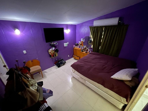 Imagen 8 de 16 de Casa En Venta Caraballeda Caribe 1200 Mts 5 Habitaciones Y 5 Baños