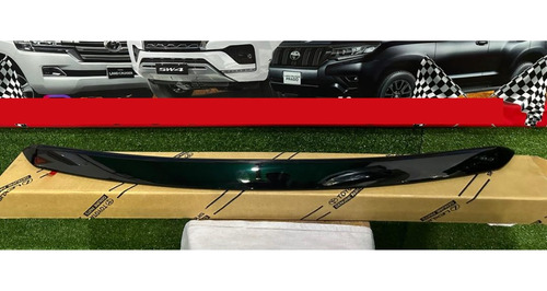 Platina Capot Toyota Hilux Dubai 2018