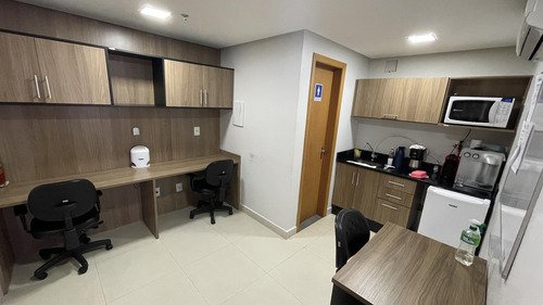 Imagem 6 de 10 de Excelentes Conjunto De Salas Mobiliadas À Venda, 3 Vagas, Se - Sl1303