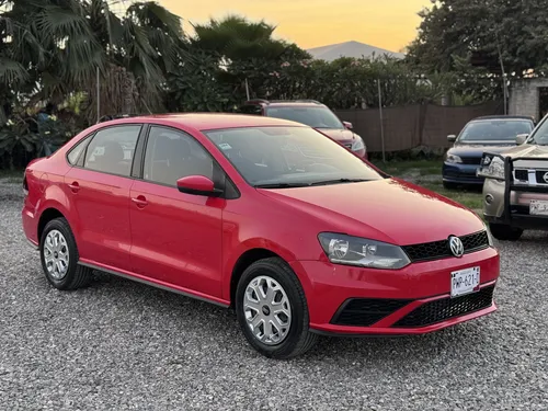 Volkswagen Vento 1.6 Starline At