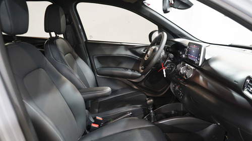 Fiat Cronos 1.3 Stile Mt
