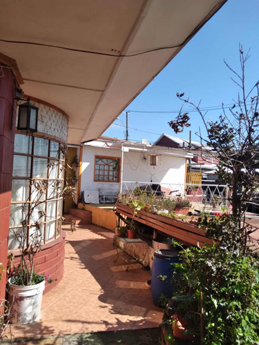 Casa Con Vista Panorámica A La Bahía