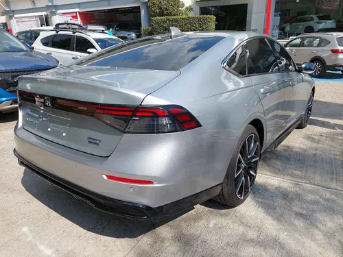 Honda Accord 2024