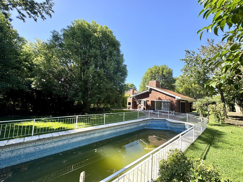 Casa En Venta - Highland Park Country Club, Manuel Alberti
