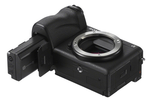 Cámara Sony Alpha 6700 Aps-c 26mp 4k Con Reconocimiento Aére