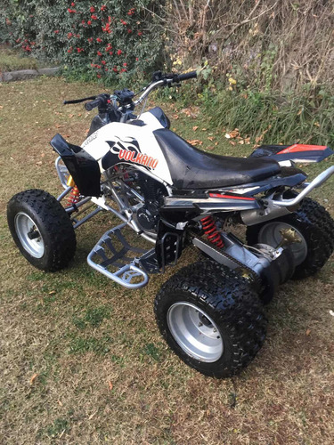 Imagen 12 de 25 de Motomel Volcano 250cc.