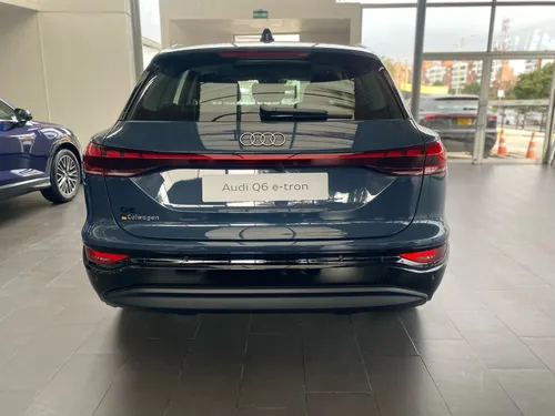 Q6 E-tron 45 Tech Plus