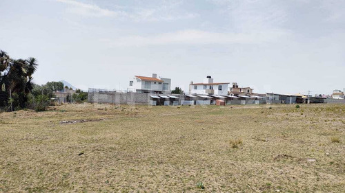 Terreno En Venta En Santiago Tlacotepec, Toluca, México