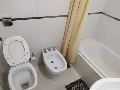 Imagen 8 de 10 de Conjunto De Departamentos Con Cochera