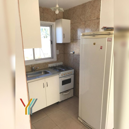 Imagen 6 de 14 de Casa En Venta De 2 Dormitorios En Arana