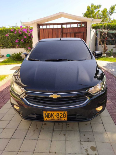 Chevrolet Onix 1.4 2017 Negro Hatchback