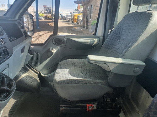 Imagen 13 de 13 de Ford Transit Chasis Diesel 2011