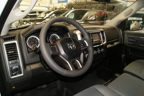 Dodge Ram Slt Crew Cab V8 5.7 Lts 4x4 2022.