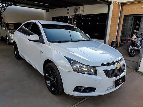 Imagem 5 de 15 de Chevrolet Cruze 1.8 Lt 16v Sedan