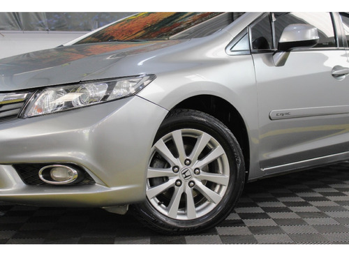 Honda Civic 1.8 LXS 16V FLEX 4P AUTOMATICO