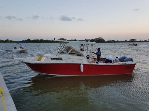 Mako Marine 250 Año 2005 Con 2 Motores Yamaha De 200hp